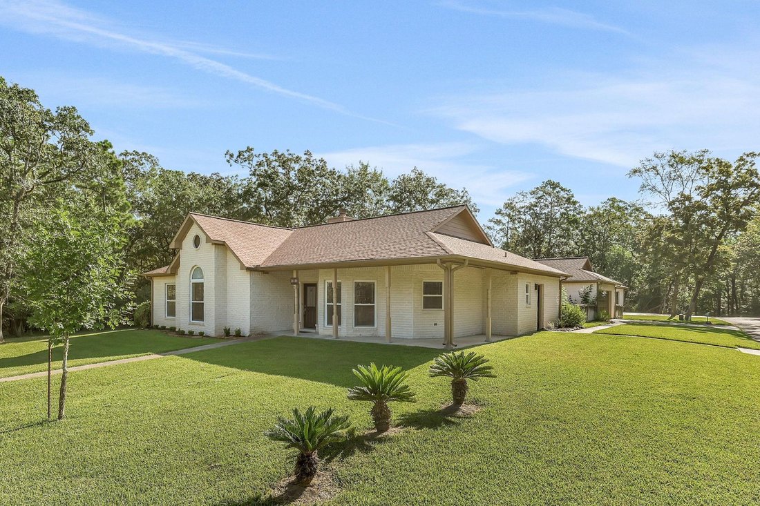 House in Oakhurst, Texas, United States 1 - 18535726