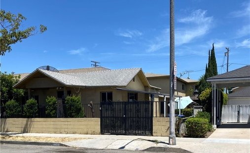 House in Signal Hill, California, United States 1