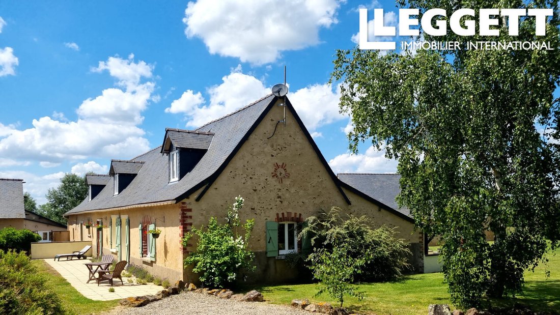House in Chemaze, Pays de la Loire, France 1 - 18536445