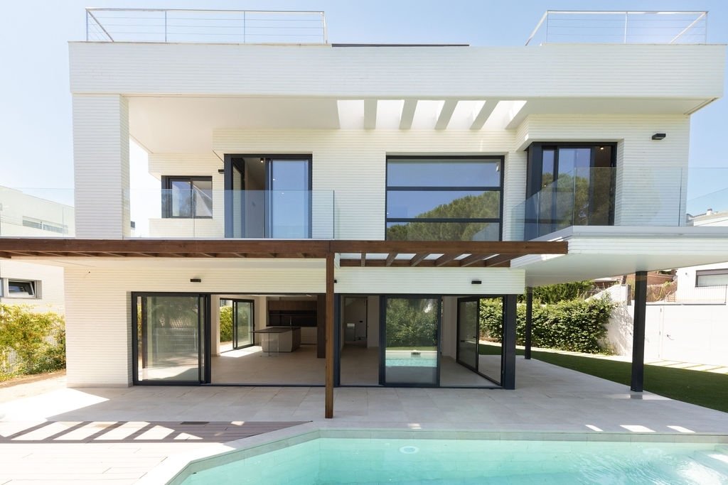 Villa in Premia de Dalt, Catalonia, Spain 4 - 18532211