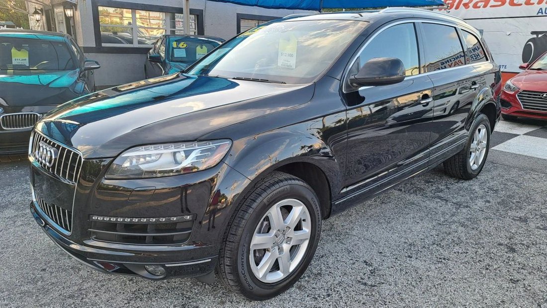 Suv in Pompano Beach, FL, United States 3 - 18536607