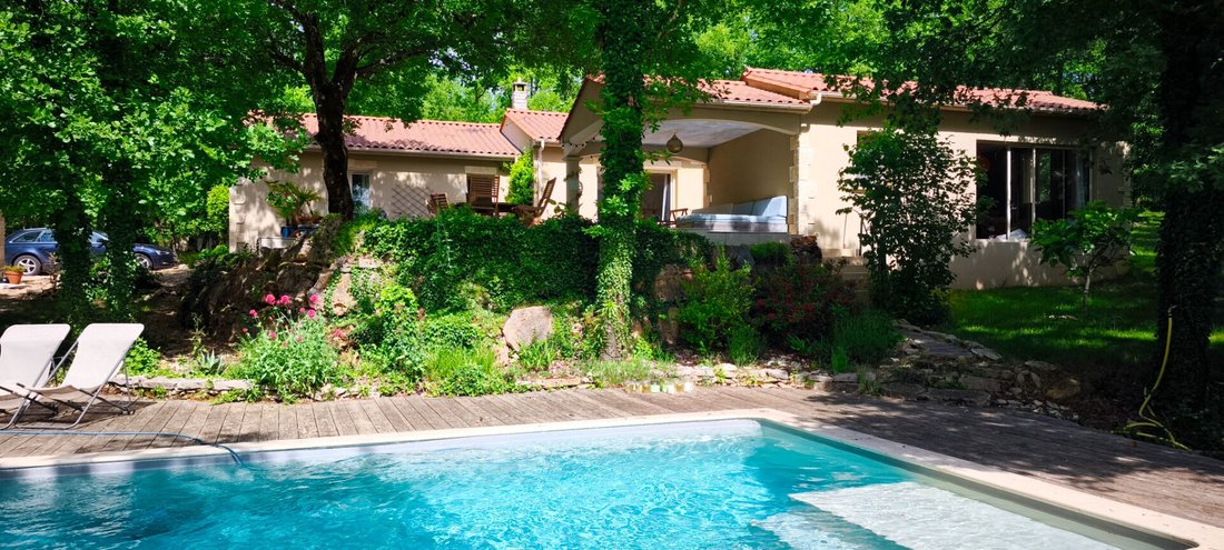 Villa in La Cassagne, Nouvelle-Aquitaine, France 1 - 18536540