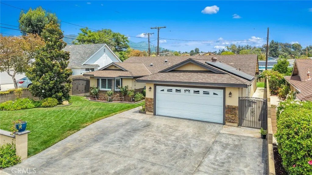 Condo in La Verne, California, United States 3 - 18316157