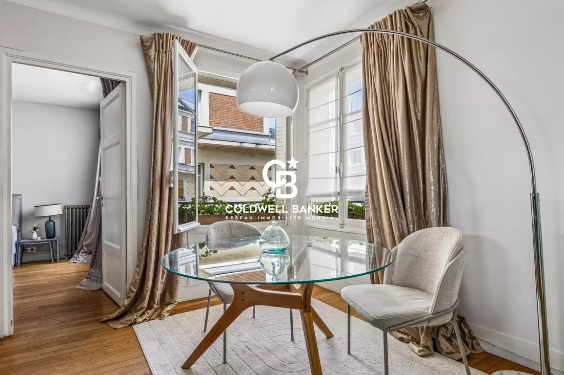 Apartment in Gros Caillou, Paris 7e Arrondissement, Paris 3 - 18533614