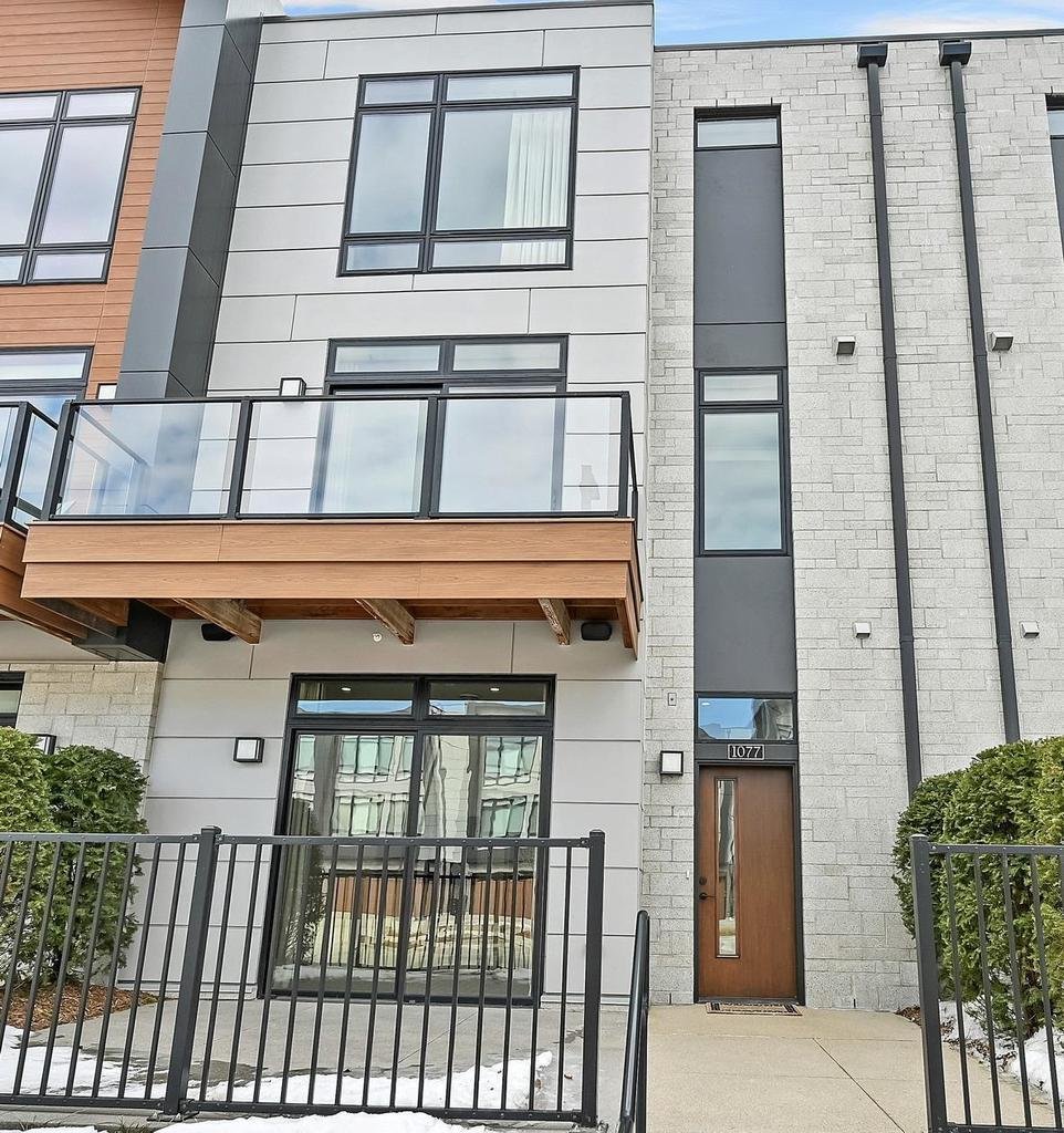 Condo in Ashwaubenon, Wisconsin, United States 1 - 18534496