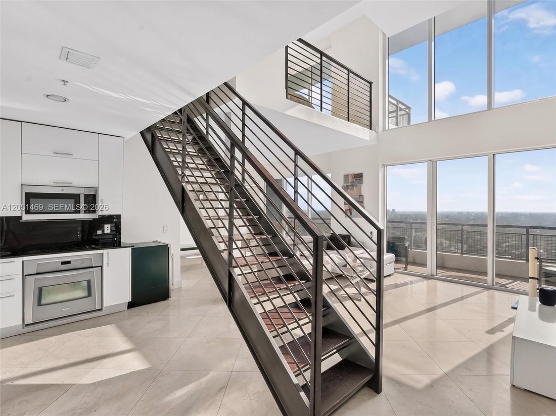 Condo in Miami, Florida, United States 2 - 18536031
