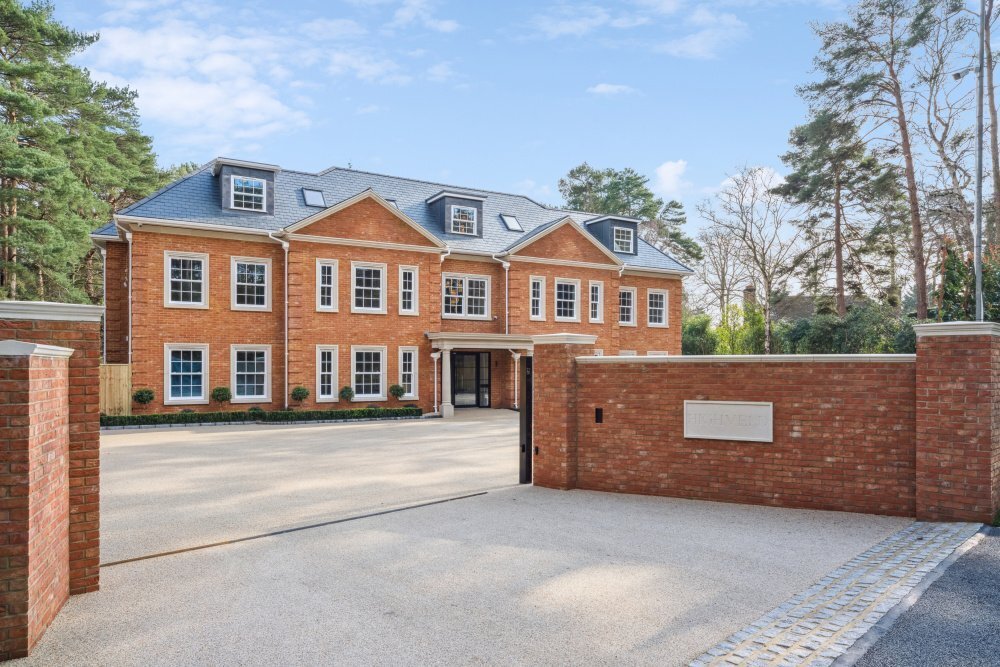 Apartment in South Ascot, England 1 - 18533205