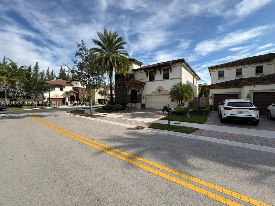 House in Doral, Florida, United States 2 - 18534733