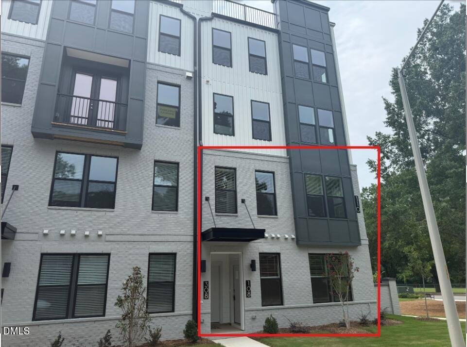 Condo in Cary, North Carolina, United States 2 - 18327457