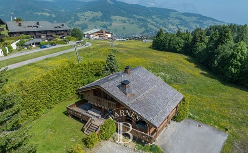 Chalet in Megève, Auvergne-Rhône-Alpes, France 1