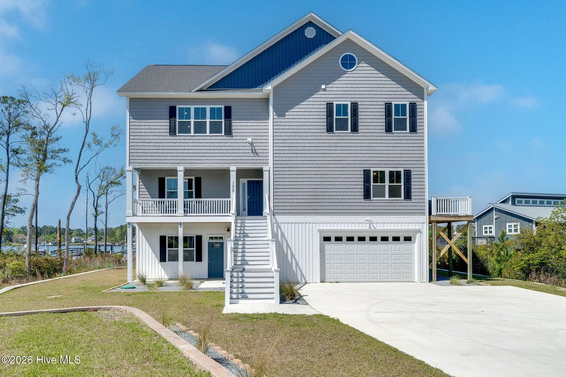 House in North Topsail Beach, North Carolina, United States 1 - 18534857