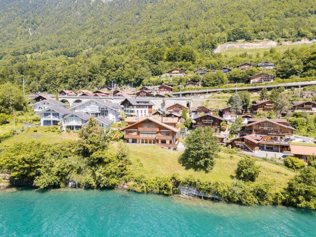 Chalet in Ringgenberg, Canton of Bern, Switzerland 1 - 18534115