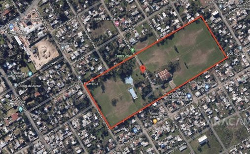 Land in Malvinas Argentinas, Buenos Aires Province, Argentina 1