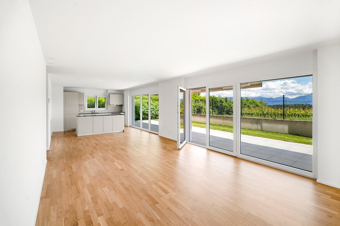 Apartment in Etoy, Vaud, Switzerland 4 - 18532388
