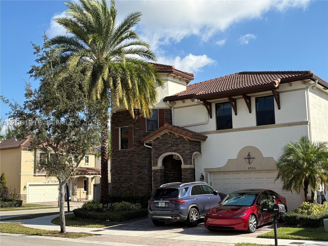 House in Doral, Florida, United States 1 - 18534733