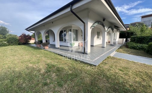Villa a Buja, Friuli-Venezia Giulia, Italia 1