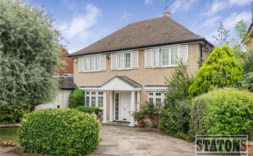 Haus in Ferney Hill, London Borough of Enfield, England 1