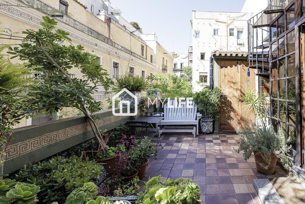 Apartment in Eixample, Barcelona, Spain 2 - 18533311