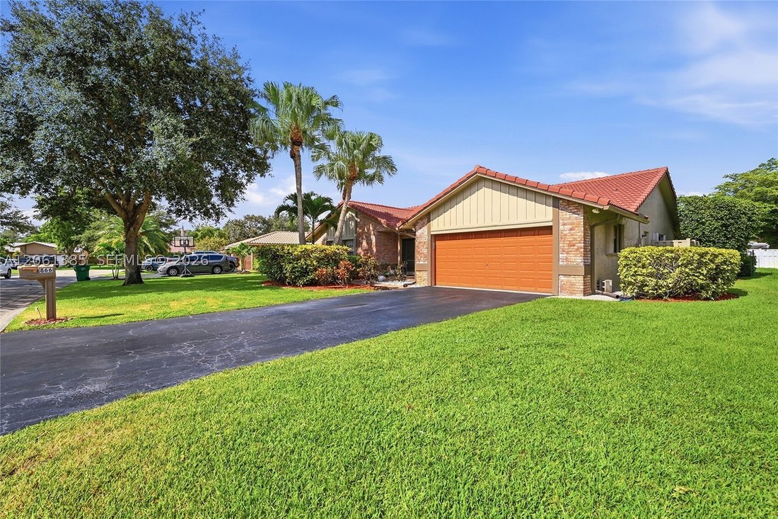 House in Coral Springs, Florida, United States 2 - 18534927
