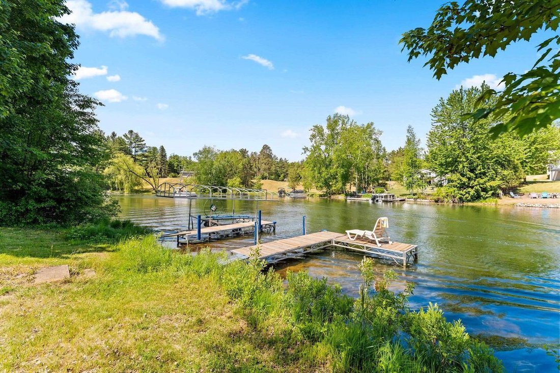 House in Legend Lake, Wisconsin, United States 4 - 18534501