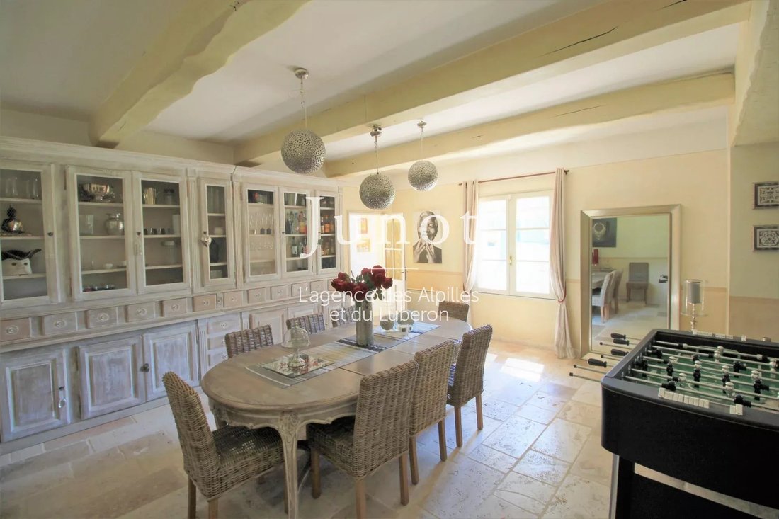Estate in Saint-Rémy-de-Provence, Provence-Alpes-Côte d'Azur, France 5 - 13687107