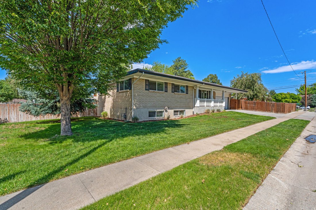 House in Holladay, Utah, United States 2 - 18535030