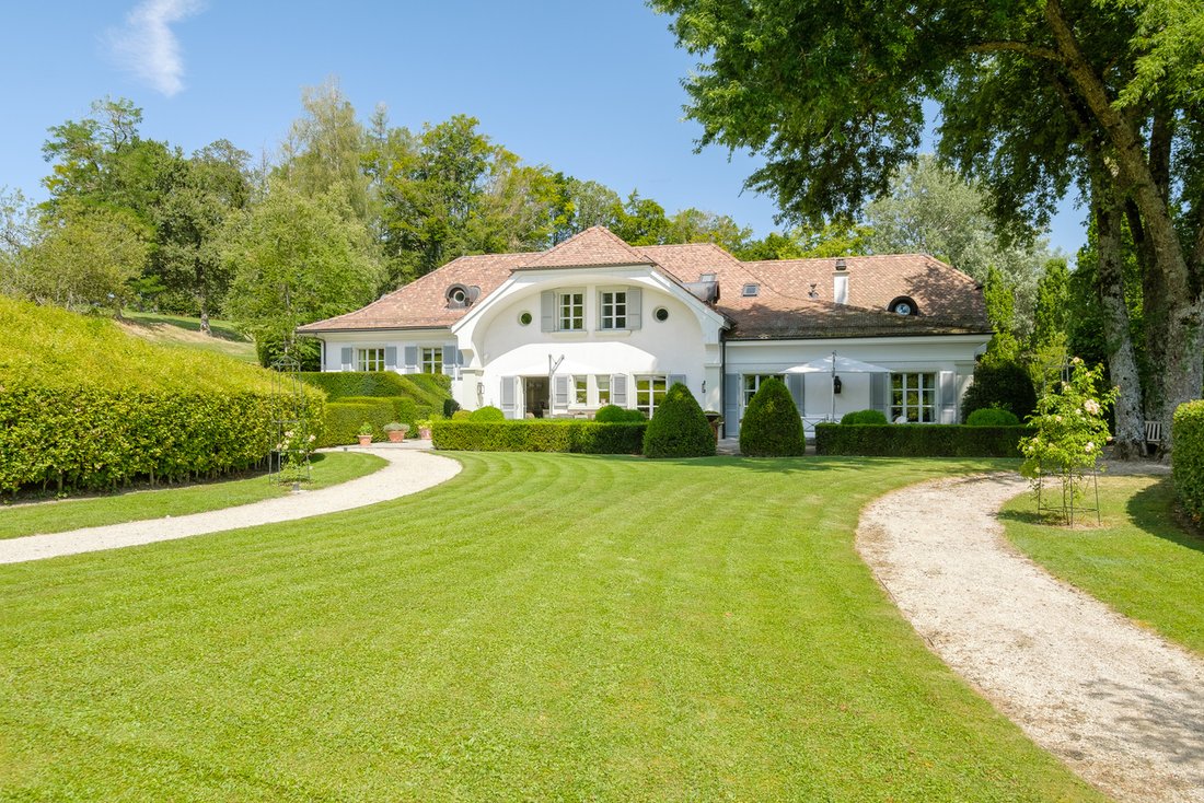 House in Savigny, Vaud, Switzerland 3 - 18532089