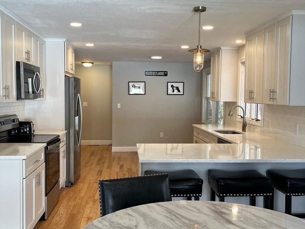 House in Methuen, Massachusetts, United States 4 - 18352944