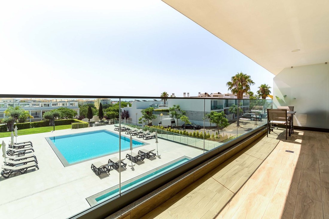 Apartment in Olhos de Agua, Algarve, Portugal 2 - 18536361