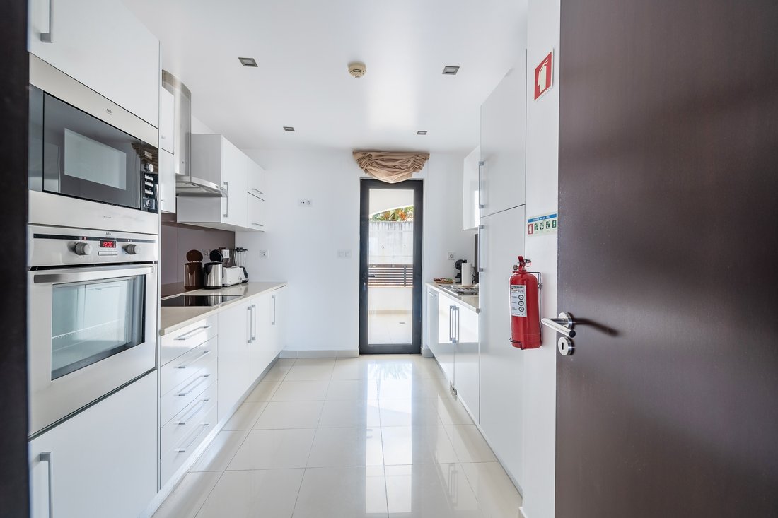 Apartment in Praia De Porto Mós, Sao Goncalo de Lagos, Algarve 5 - 18532335