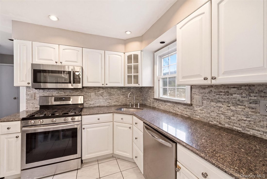 Casa a East Northport, New York, Stati Uniti 5 - 18536857