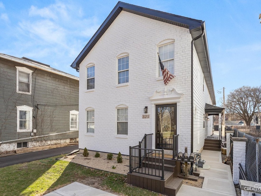 Naperville, Illinois, United States 2 - 18532969