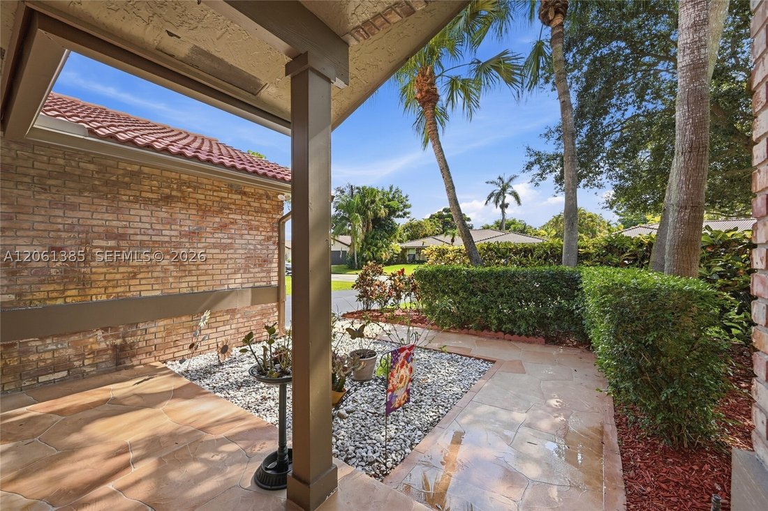 House in Coral Springs, Florida, United States 3 - 18534927