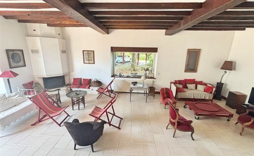 House in Ustaritz, Nouvelle-Aquitaine, France 1
