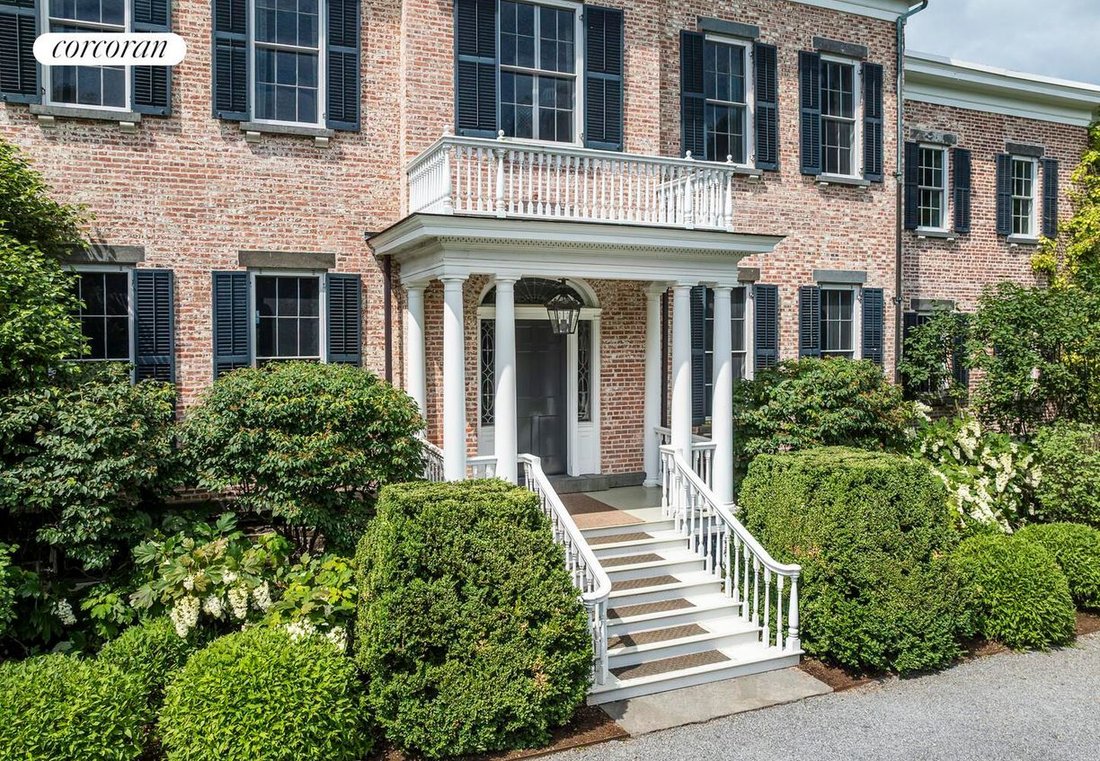 Kinderhook, New York, United States 4 - 15998197