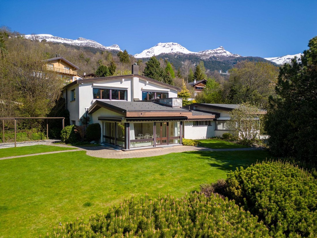 Estate in Loc, Valais, Switzerland 3 - 18534164