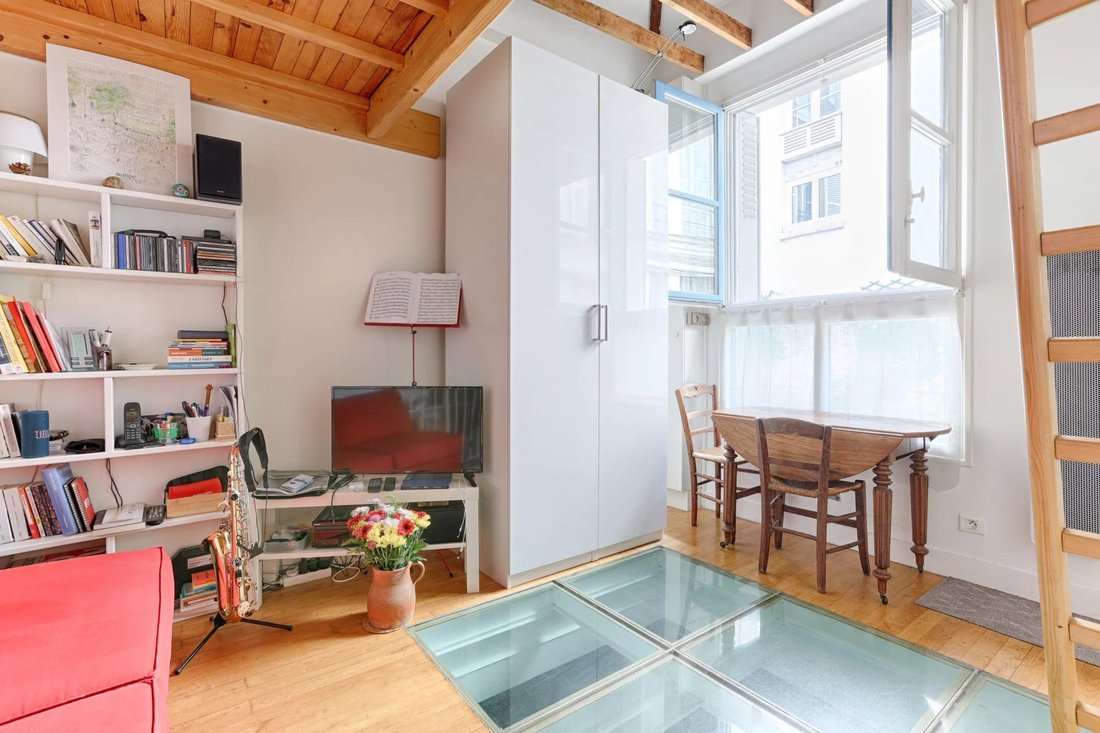 Apartment in Saint Philippe du Roule, Paris 8e Arrondissement, Paris 3 - 18532915