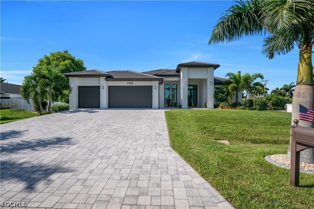 House in Cape Coral, Florida, United States 1 - 18534351