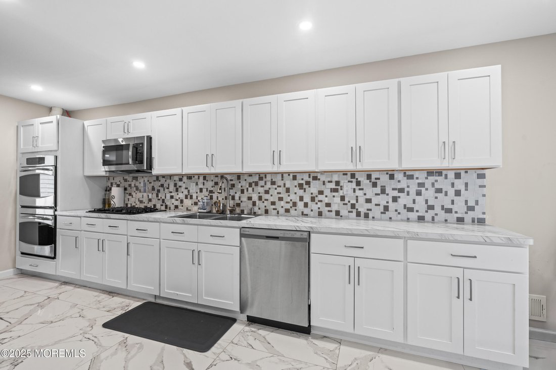 Condo in Long Branch, New Jersey, United States 4 - 18532255