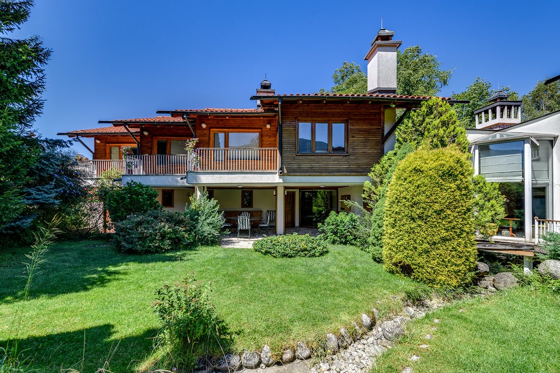 Villa in Bansko, Blagoevgrad Province, Bulgaria 1 - 17046218