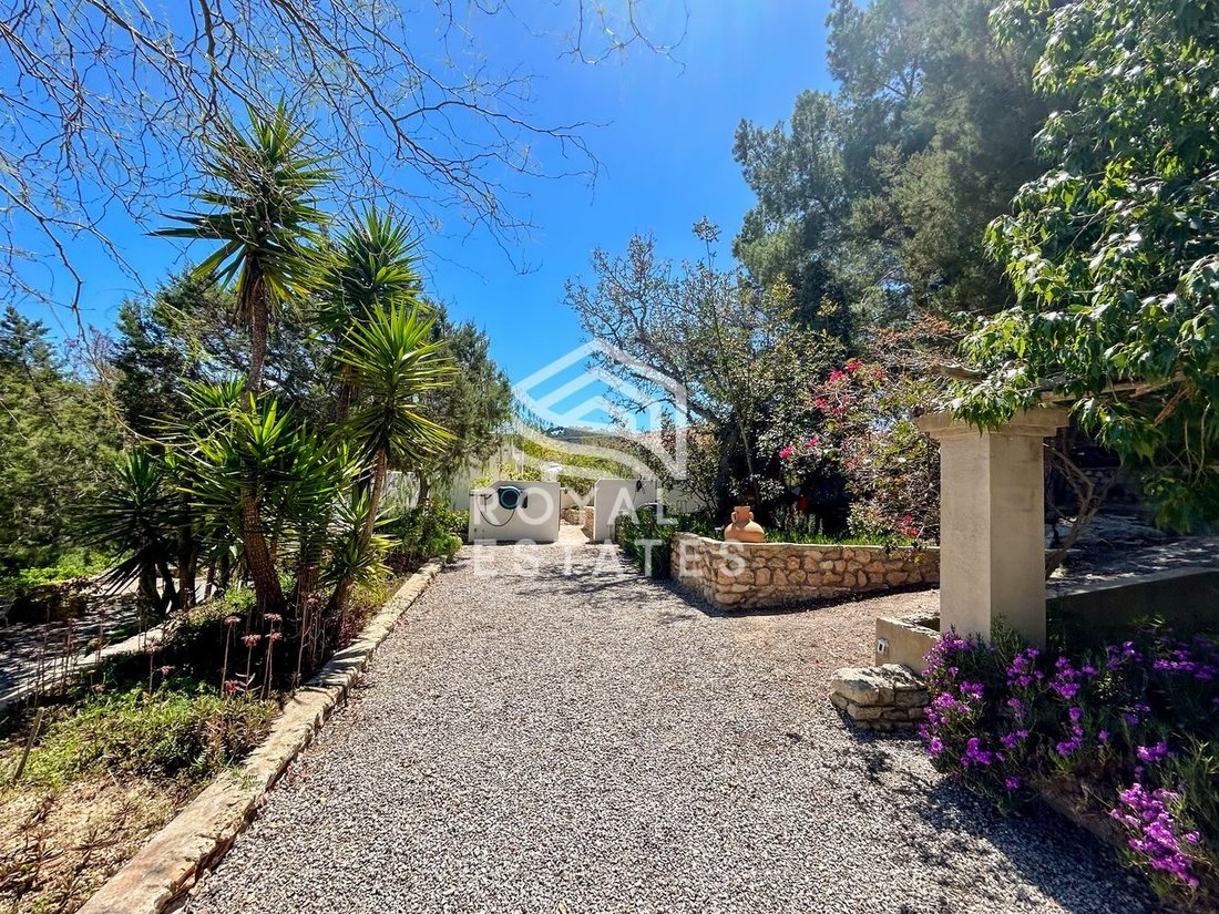 Villa in Sant Agusti des Vedra, Sant Josep de sa Talaia, Balearic Islands 5 - 18536487