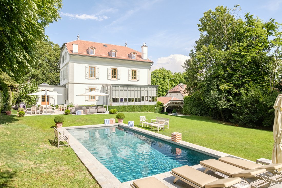 Haus in Vandœuvres, Genf, Schweiz 1 - 18532077