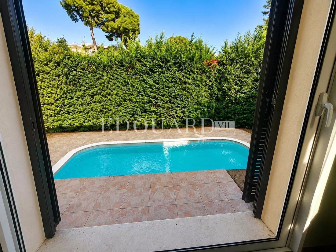 Villa in Cap Martin, Roquebrune-Cap-Martin, France 2 - 17241618