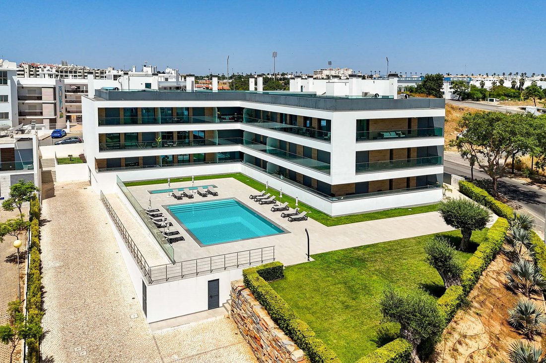 Apartment in Olhos de Agua, Algarve, Portugal 1 - 18536361