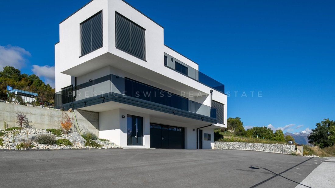 Villa in Crans-Montana, Valais, Switzerland 2 - 18534146
