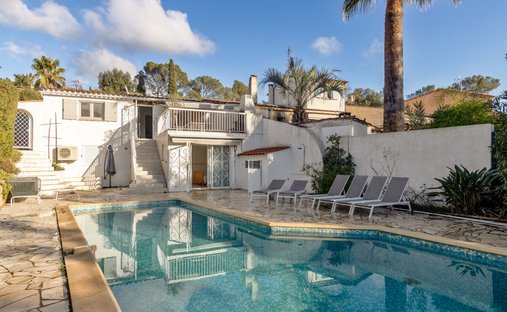 House in Centre Ville, Frejus, France 1