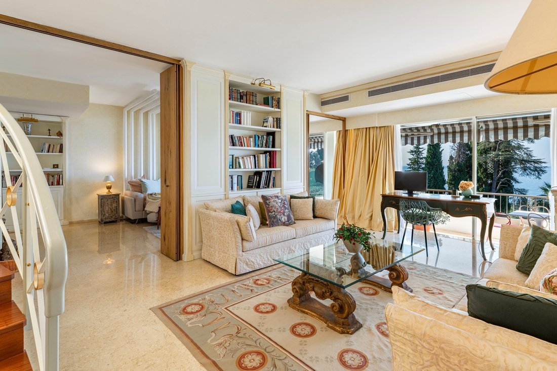 Apartment in Menton, Provence-Alpes-Côte d'Azur, France 3 - 17555692