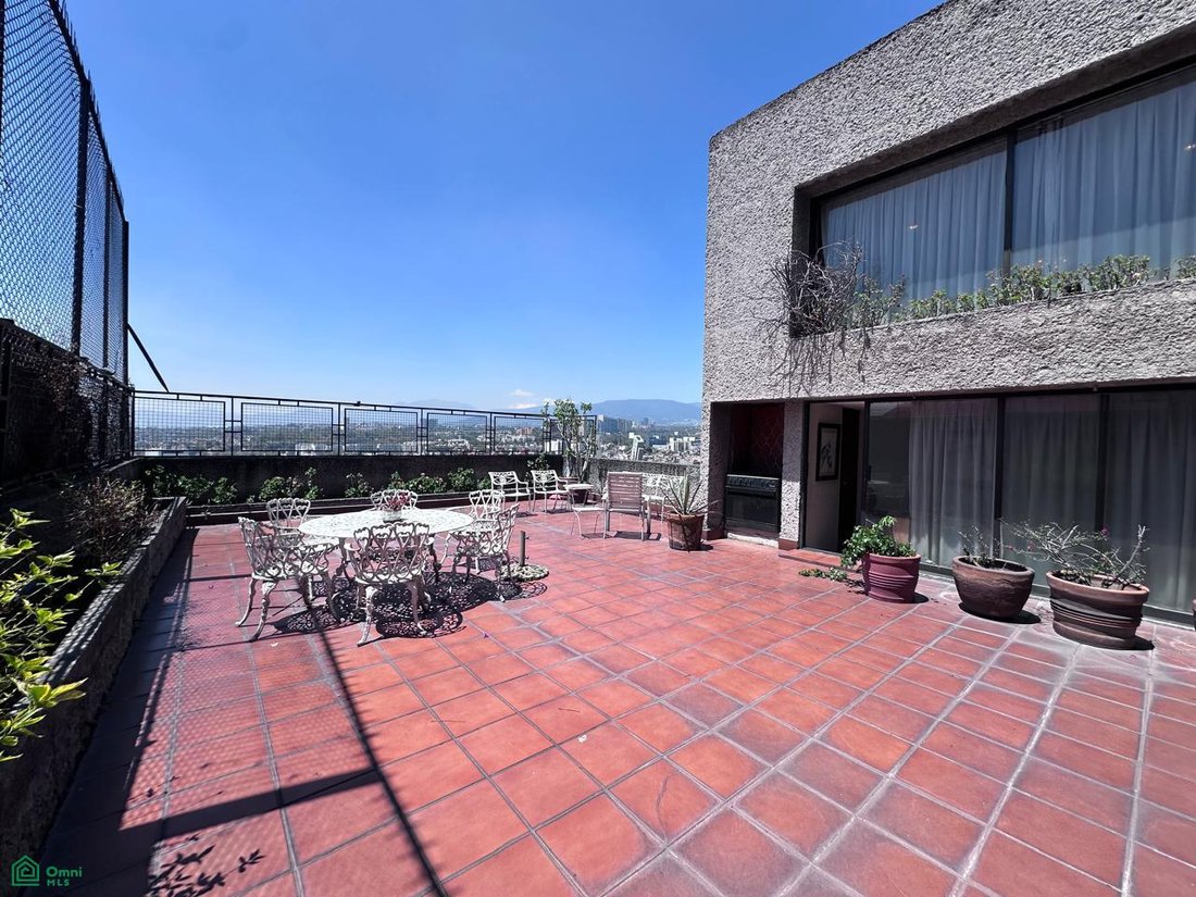 House in Mexico City, Mexico 1 - 18042322