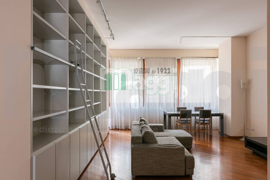 Apartment in Centrale, Milan, Italy 4 - 18532413