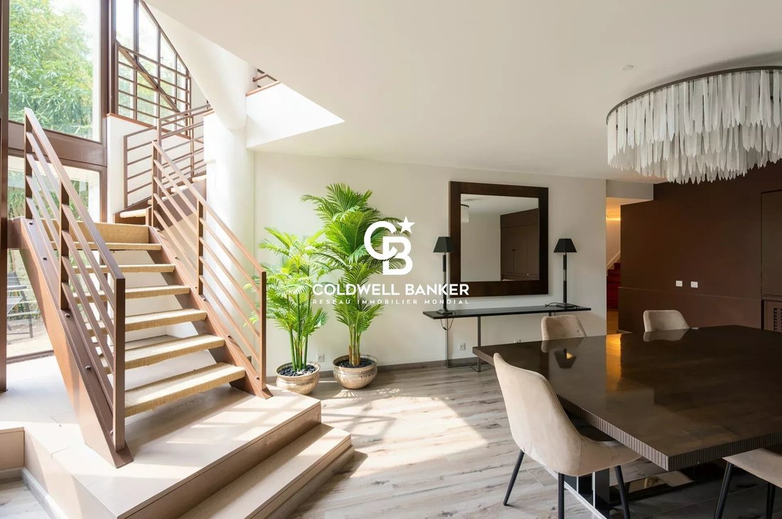 Estate in Muette Nord, Paris 16e Arrondissement, Paris 4 - 18533607